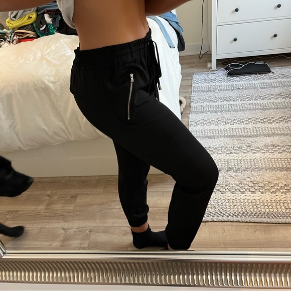 Dynamite black chic pants - Picture 3 of 6